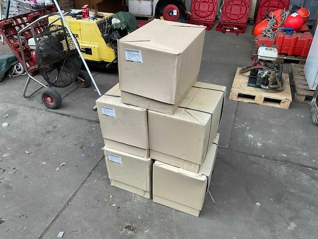 Kartonnen vouwdozen (275x) - afbeelding 2 van  4