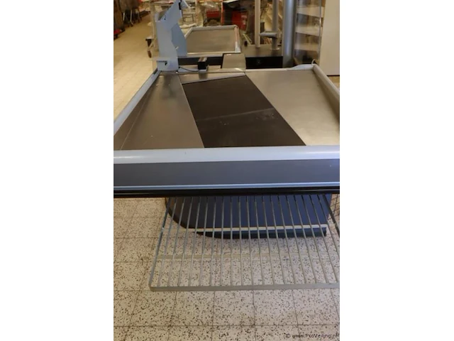 Kassa/balie met loopband - 330cm (l) x 65-120cm (b) x 92cm (h) - afbeelding 3 van  7