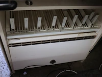Kassa/balie met loopband - 330cm (l) x 65-120cm (b) x 92cm (h) - afbeelding 7 van  7