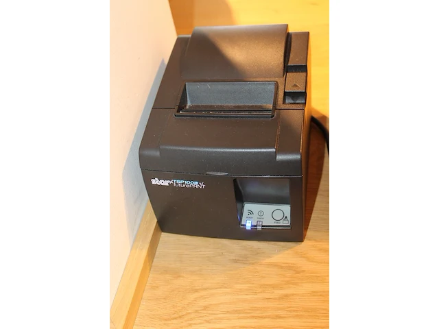 Kassasysteem bestaande uit tablet, twee bonnenprinters star tsp100 en mobiele pinterminal adyen. - afbeelding 4 van  4