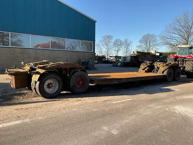 Kassbohrer sth 25 m dieplader - afbeelding 15 van  19