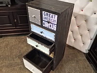 Kast chesterfield, chesterfield, meerkleurig - afbeelding 1 van  4