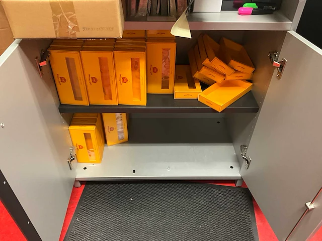 Kast en verrijdbare werkbank - afbeelding 6 van  6