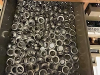 Kast met fournituren zeilmakerij benodigdheden zoals touw, ringen, klemmen, elastieken. - afbeelding 2 van  18