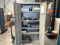 Kast met inhoud (3x) - afbeelding 4 van  16