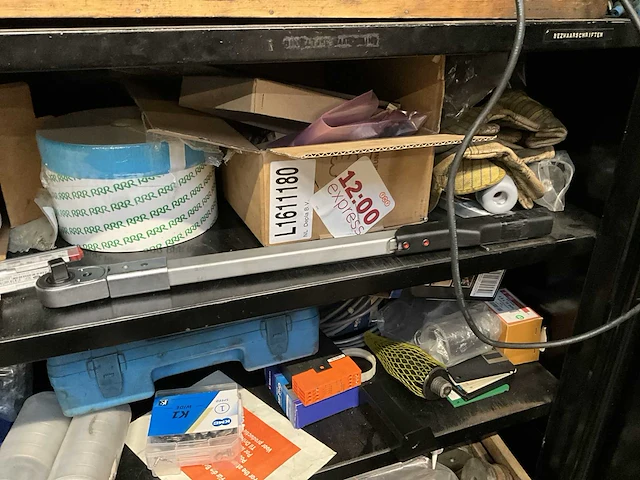 Kast met onderdelen - afbeelding 2 van  21