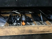 Kast met onderdelen - afbeelding 19 van  21