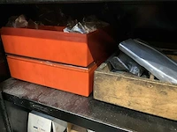 Kast met onderdelen - afbeelding 20 van  21