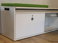 Kast met schuifdeuren - 140x43x54 cm