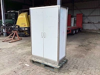 Kast - afbeelding 1 van  7
