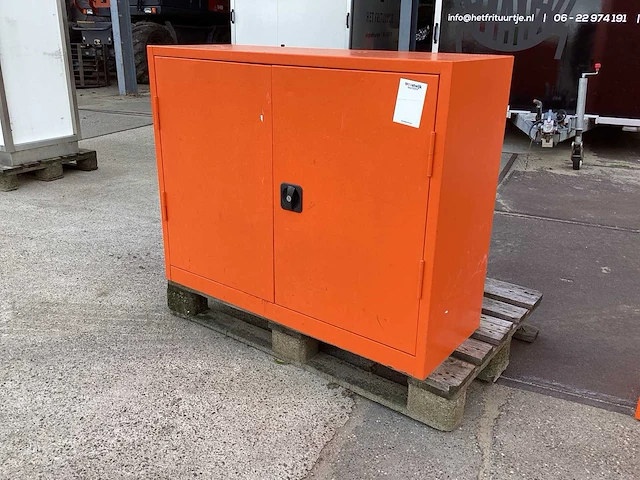 Kast - afbeelding 1 van  6