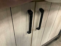 Kast - afbeelding 4 van  4