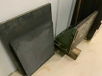 Kasten met inhoud - afbeelding 15 van  19