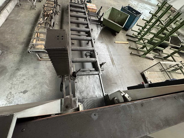 Kasto - kastotec a5 - cnc band sawing machine - 2010 - afbeelding 10 van  24