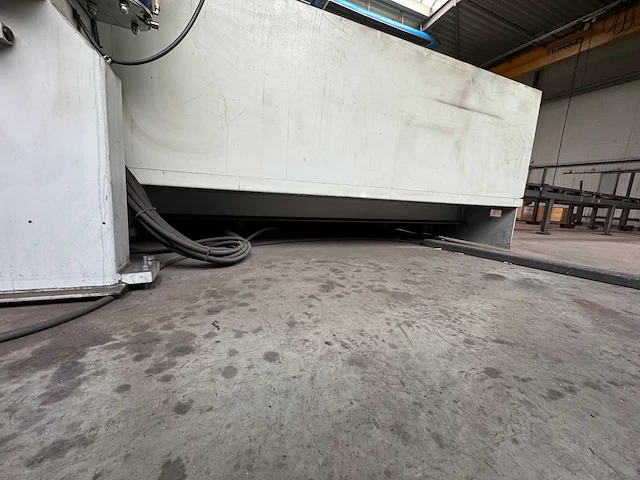 Kasto - kastotec a5 - cnc band sawing machine - 2010 - afbeelding 17 van  24