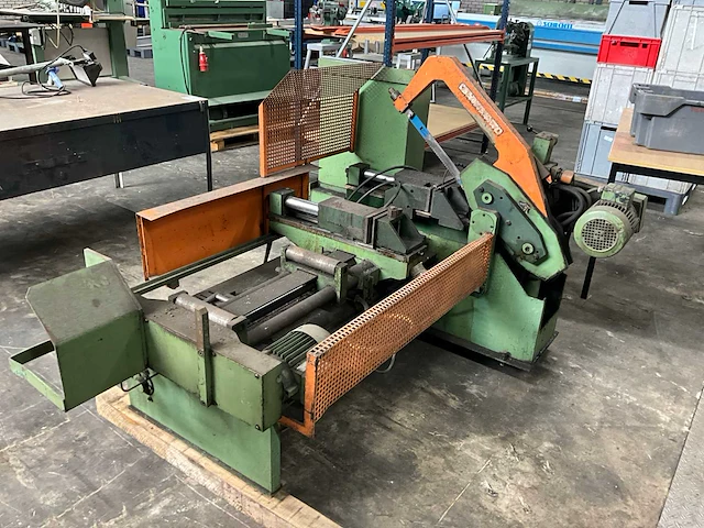 Kasto beugel zaagmachine - afbeelding 2 van  7