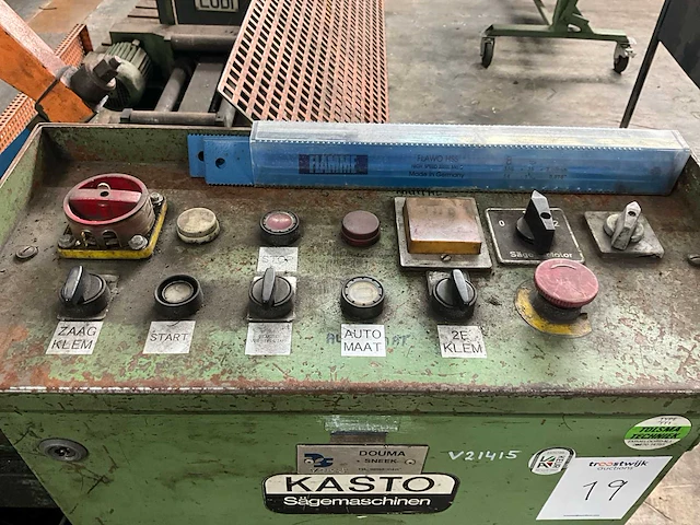 Kasto beugel zaagmachine - afbeelding 6 van  7