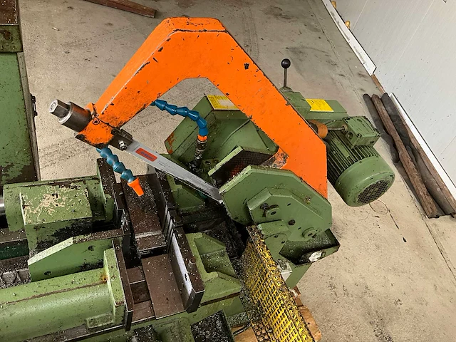 Kasto beugelzaagmachine - afbeelding 6 van  14