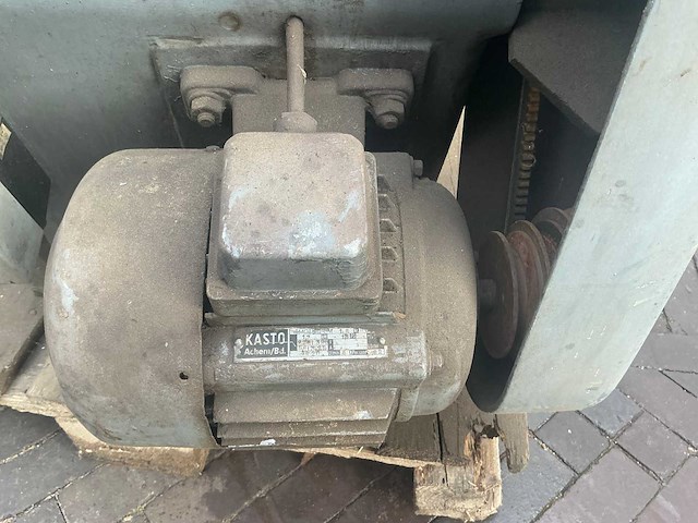Kasto hm 1,8 zaagmachine - afbeelding 3 van  15