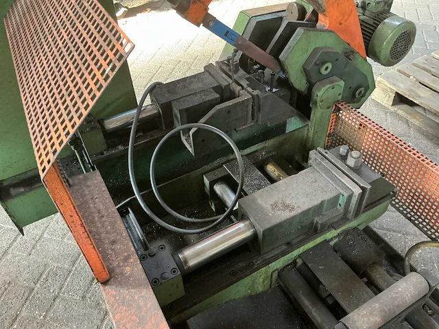 Kasto v21415 metaal beugel zaagmachine - afbeelding 10 van  13
