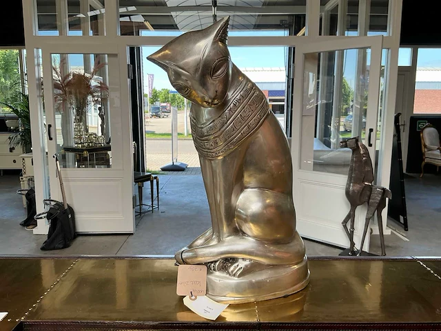 Kat bronzen beeld - afbeelding 1 van  5