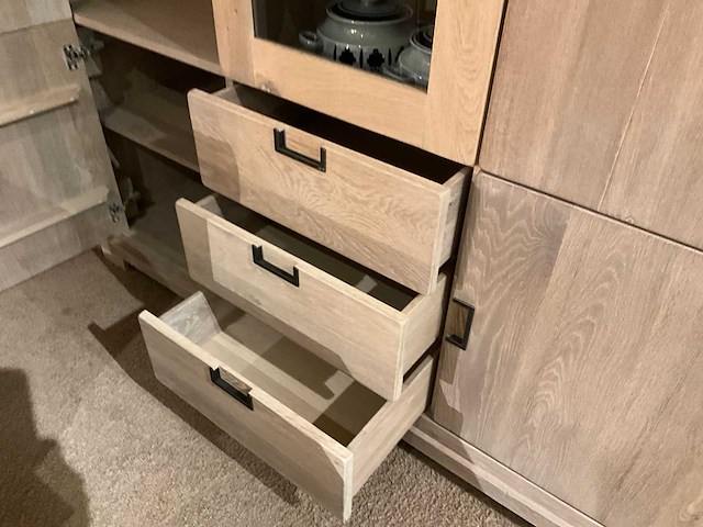 Kati eiken salonkast - afbeelding 2 van  12