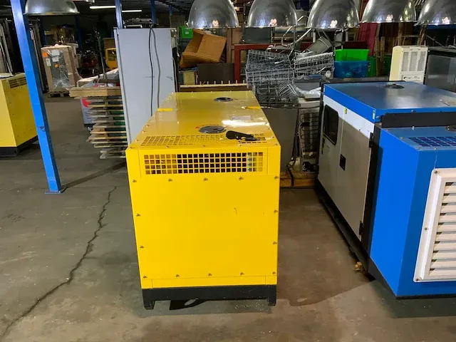 Kawakenki kk-40 kva stroomgenerator - afbeelding 4 van  9