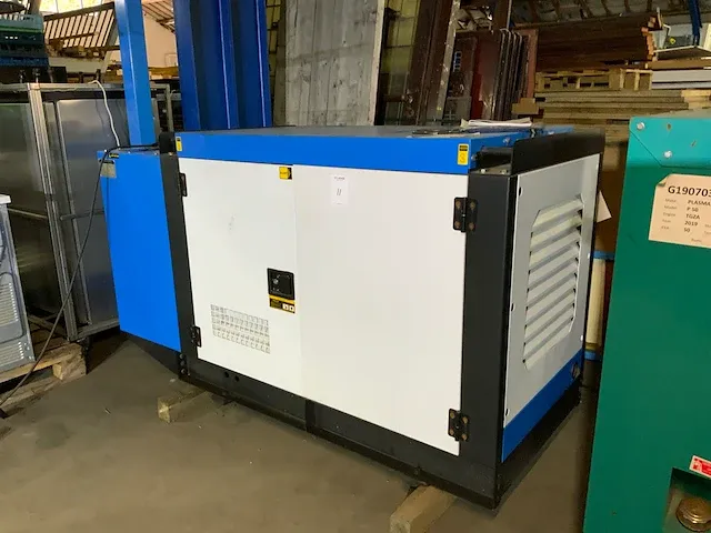 Kawakenki kk-60kva stroomgenerator - afbeelding 1 van  9