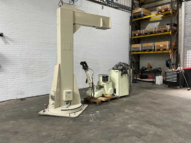 Kawasaki - fs045n-c - industrial robot - 2006 - afbeelding 7 van  13