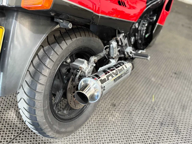 Kawasaki - gpz 1000 rx - sport - motorfiets - 1986 - afbeelding 19 van  20