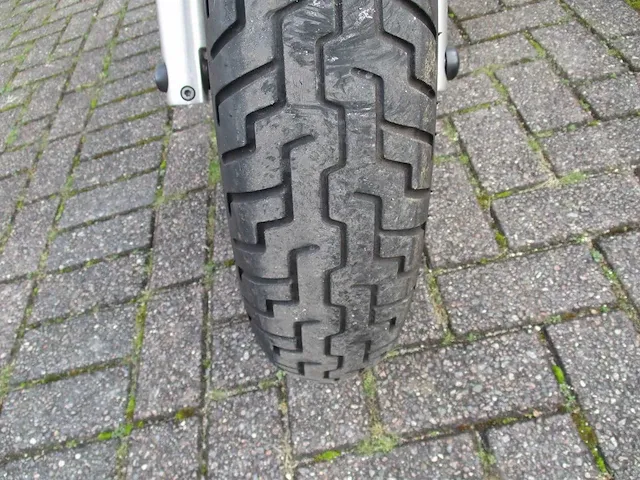 Kawasaki - motorfiets classic - vn 900 b - motorfiets - afbeelding 9 van  13