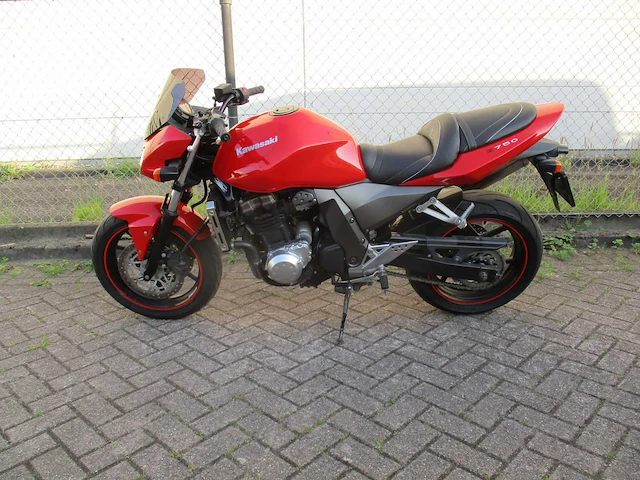 Kawasaki - tour motorfiets - z 750 - motorfiets - afbeelding 1 van  16