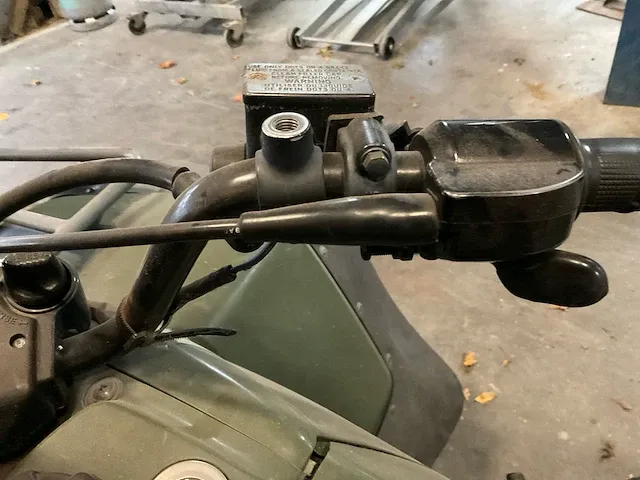 Kawasaki klf 300 quad quad - afbeelding 11 van  12