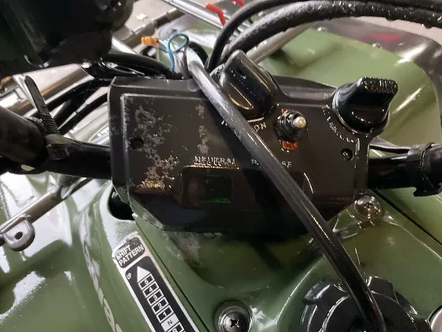 Kawasaki klf 300 quad - afbeelding 16 van  17