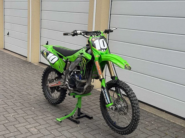 Kawasaki kxf 250 motorcycle i - afbeelding 1 van  15