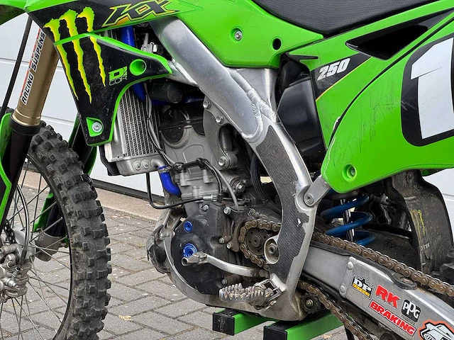 Kawasaki kxf 250 motorcycle i - afbeelding 15 van  15