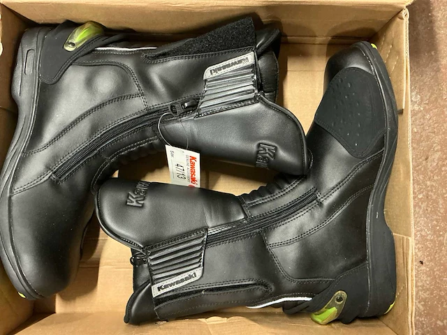 Kawasaki motorlaarzen maat 47 (3x) - afbeelding 3 van  5