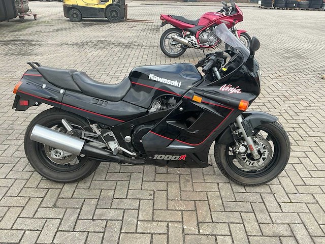 Kawasaki sport ninja motorfiets - afbeelding 10 van  16