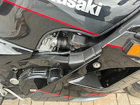 Kawasaki sport ninja motorfiets - afbeelding 16 van  16
