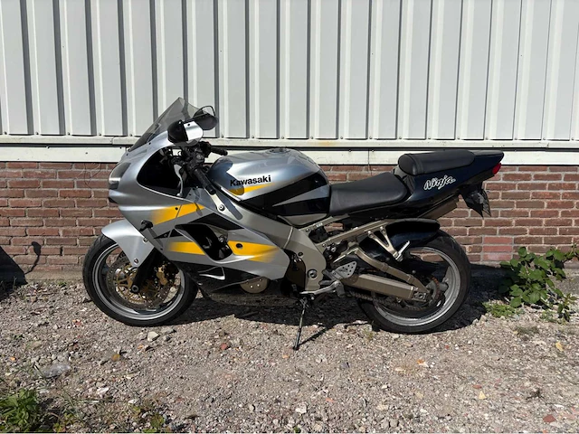 Kawasaki sport ninja zx-9r motorfiets - afbeelding 18 van  24