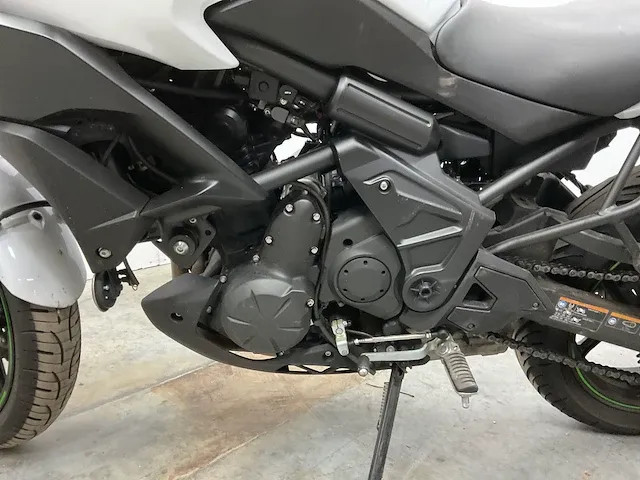 Kawasaki versys 650 motorfiets - afbeelding 4 van  24