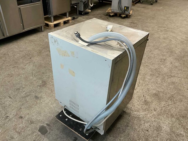 K&b af61 korvenvaatwasmachine - afbeelding 4 van  6