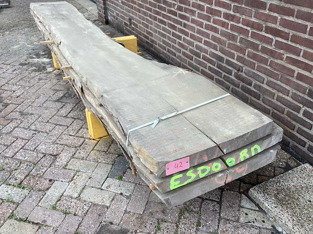 Kd gedroogd esdoorn - 200 x 800 x 3720 mm - schaaldeel (3x) - afbeelding 1 van  6