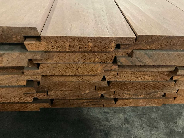 Kebony radiata shiplapdelen 19x110 mm (63x) - afbeelding 6 van  6