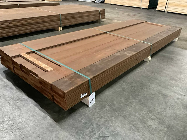 Kebony radiata vlonderdelen glad 22x142 mm (53x) - afbeelding 1 van  6