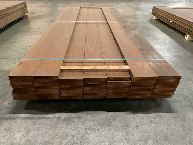 Kebony radiata vlonderdelen glad 22x142 mm (53x) - afbeelding 2 van  6
