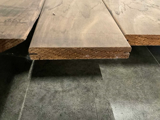 Kebony radiata vlonderdelen glad 22x142 mm (7x) - afbeelding 6 van  6