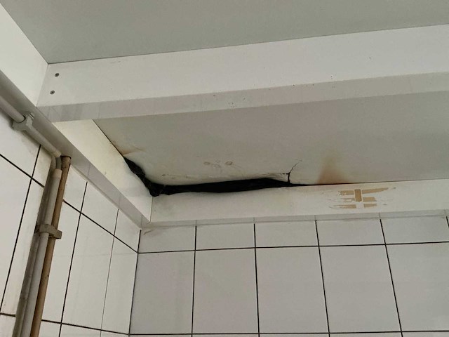 Keet - eetruimte - schaft - afbeelding 5 van  5