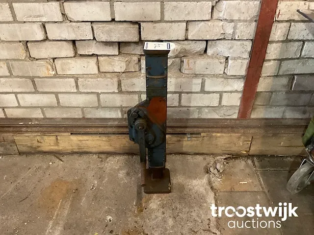 Kelderwinch dommekracht - afbeelding 1 van  3