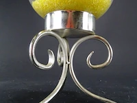 Kelkglas op verzilverde stand met kaars - afbeelding 3 van  5